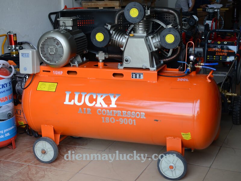 Máy nén khí công nghiệp Lucky 1 cấp 300 lít